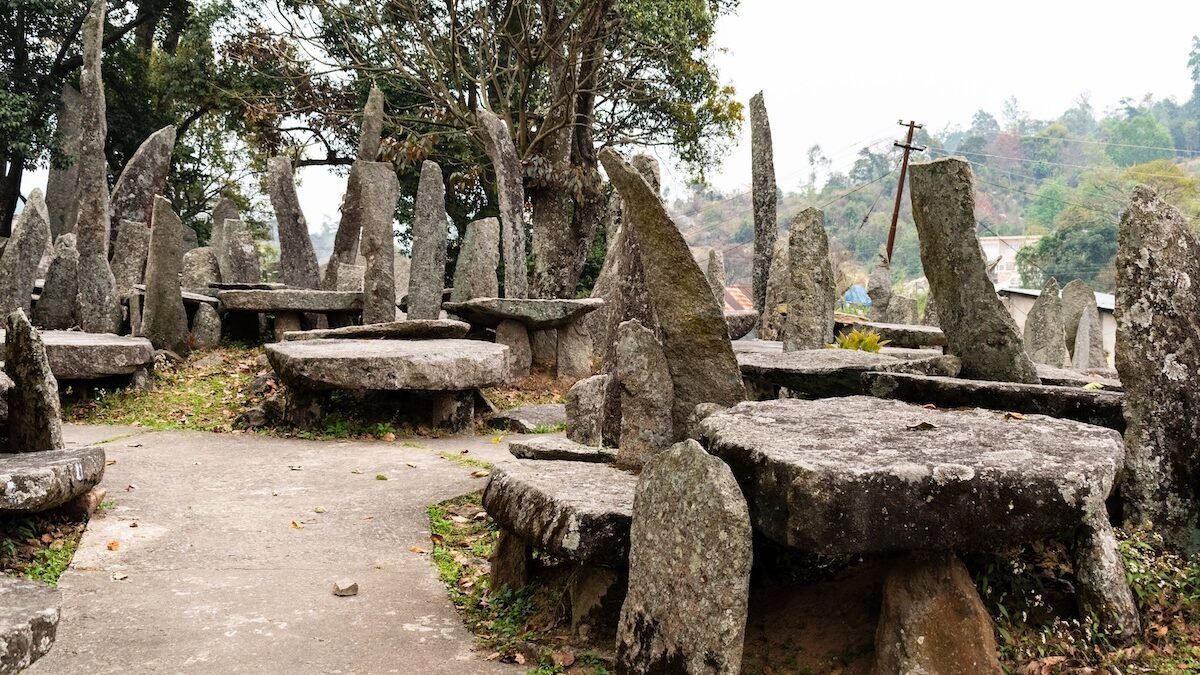 Historically, the tradition of erecting monoliths dates back to the Neolithic age. However, in Meghalaya, India, this ancient practice and its customs are still observed by many Khasi-Pnar people—a remarkable enigma in itself.